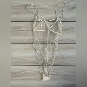 SKIMS Embroidered Tulle Teddy Off White XS NWT IN PACKAGE thumbnail 4