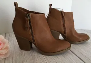 Ankle Boots, Size 7 Brown thumbnail 1