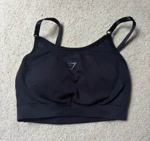 Gymshark Sports Bra thumbnail 1