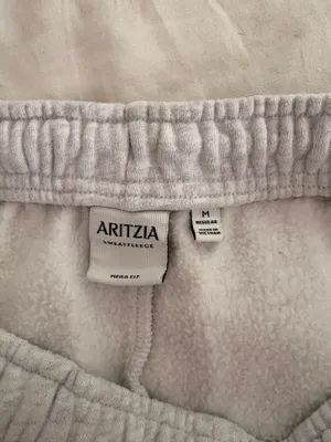 Aritzia thumbnail 3