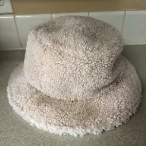 J. Crew Sherpa Preppy Outdoor Cabin Camping Boho Neutral Cozy Bucket Hat M/L thumbnail 3