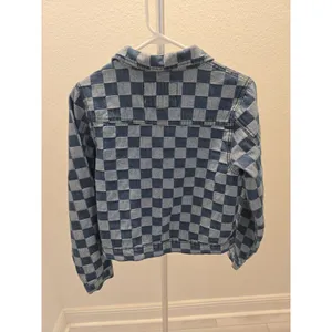 Forever 21 Checkered Board Print Cropped Trucker Denim Blue Y2K Jacket Medium thumbnail 5