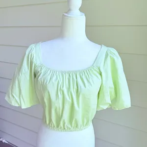 Copper Key Gingham Green Cropped Top with Puff Sleeves Size Small thumbnail 5