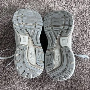 light gray Brooks Ghost 15 women's running shoes thumbnail 4