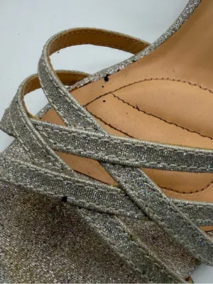Badgley Mischka American Glamour Silver Glitter Block Heel Sandals Womens 10 thumbnail 10