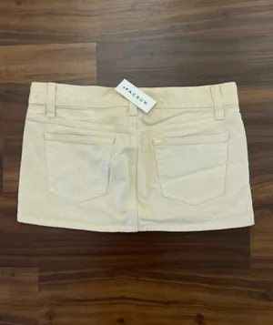 Brandy Melville Mini Skirt thumbnail 5