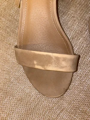 Steve Madden Tan Heels thumbnail 3