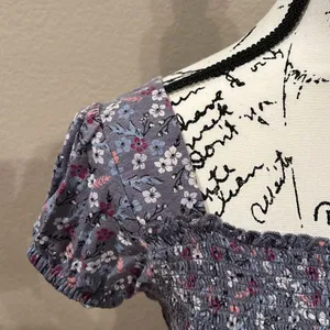 Mudd Blue Floral Smocked Crop Top with Buttons sz L thumbnail 3