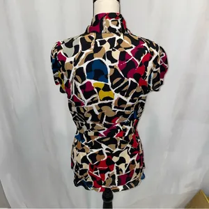 Y2K babydoll cap sleeve silk geometric blouse button front banded waist DVF thumbnail 2