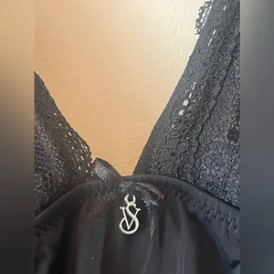 NWT Victorias Secret Slip Dress thumbnail 3