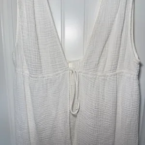 Anthropologie XL White Sleeveless Tie Front Cover Up Tunic Cottagecore Boho Chic thumbnail 4