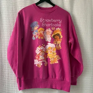 Strawberry Shortcake and Friends pink oversize crewneck fleece lined sweatshirt thumbnail 1