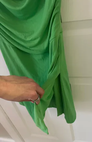 Green Dress thumbnail 2