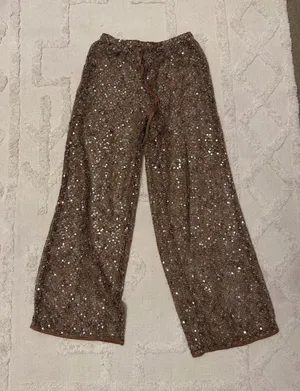 Pretty Little Thing pants thumbnail 1
