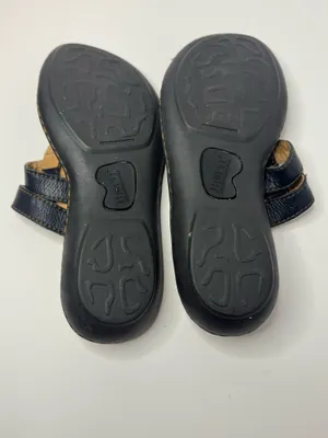 Born Black Leather Comfort Slide On Thong Sandals Women's Size 8 thumbnail 8