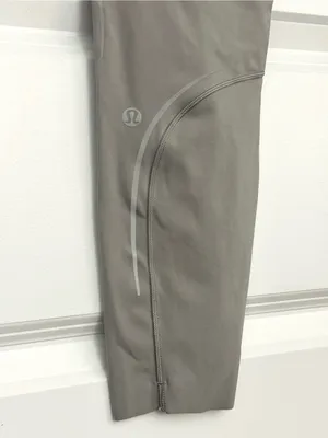 Lululemon Base Pace High-Rise Reflective Tight 25" Gull Grey Size 6 thumbnail 6