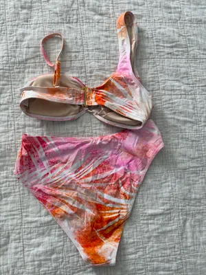Nanamacs Cancun kisses asymmetric palm print bikini thumbnail 1