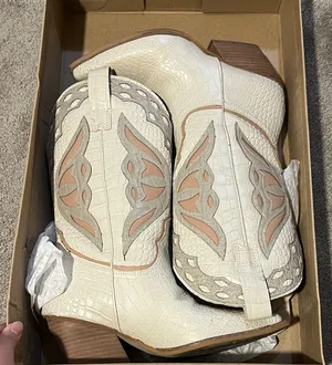 Steve Madden Butterfly cowboy boots thumbnail 1