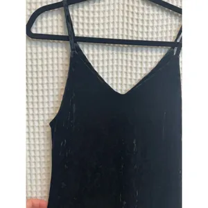 Leith Crushed Velvet Midi V Neck Flared Hem Black Cocktail Dress Extra Small thumbnail 6