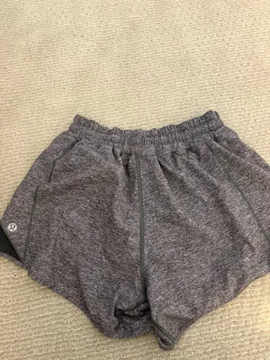 Lululemon Shorts thumbnail 3