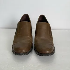 Born Shoes Gertrude Ankle‎ Booties Block Heel Pull On Brown Leather Women's 8 thumbnail 4