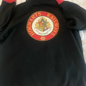 Harry Potter Wizarding World Hoodie size large thumbnail 3