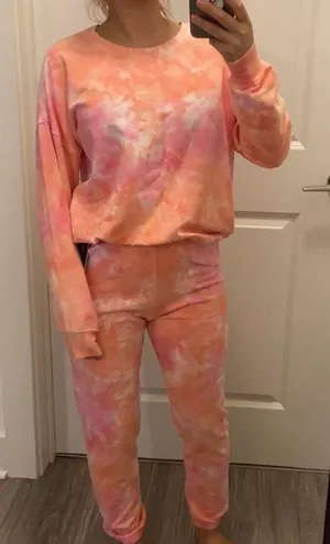 AR-33 Soft Loungewear Sweatshirt. S thumbnail 1
