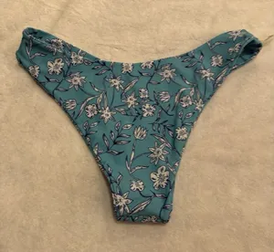 Zaful bikini Size 6 White/Teal bathing suit Summer/Bikini thumbnail 1