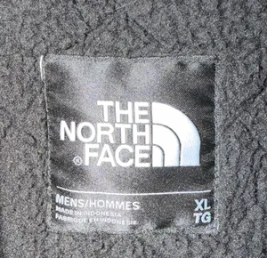 Men’s The North Face vest thumbnail 4