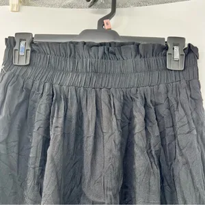Lovers + Friends Revolve Black Ruffle Hem Pants M High Rise Smocked Waist thumbnail 2