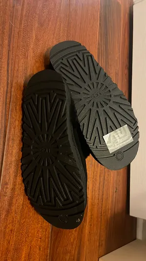 UGG Platform Slippers Black thumbnail 5