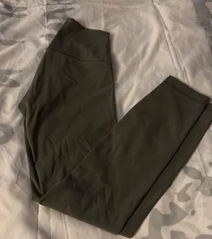 Lululemon Leggings thumbnail 1