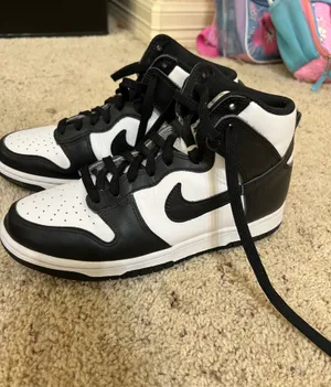 Nike Jordan panda high top size 8 women’s  thumbnail 1