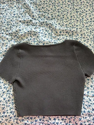 Aritzia Sculpt Knit Square neck Top thumbnail 4