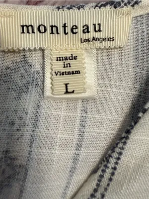 Monteau Los Angelas White and Navy Jumpsuit. Size L thumbnail 3