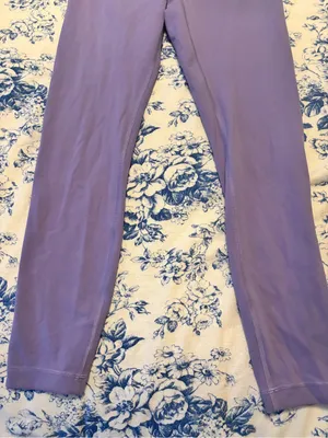 Purple Lululemon Leggings Size 6 thumbnail 3