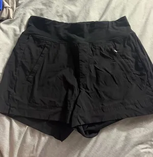 Athleta Shorts Black thumbnail 1
