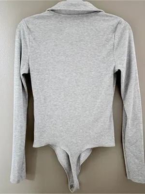 American Eagle Long Sleeve Henley Bodysuit Medium Grey Ribbed thumbnail 3