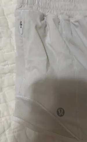Lululemon Hotty Hot High-Rise 2.5" thumbnail 3