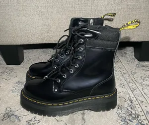 Dr Martens Jadon II Hardware Leather Platform Boots thumbnail 13
