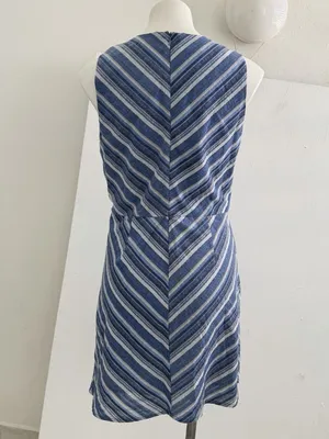 NEW Entro Sleeveless Fit & Flare Dress Navy Chevron Stripe Size MEDIUM Pocket thumbnail 7