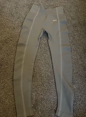 AYBL Seamless Leggings thumbnail 1