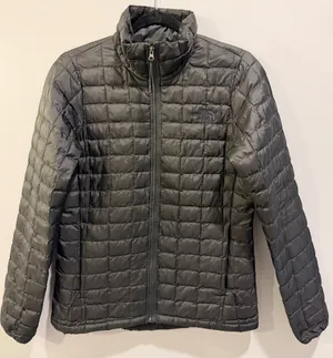 The North Face Women’s ThermoBall Eco Puffer Jacket Black / Dark Grey thumbnail 1