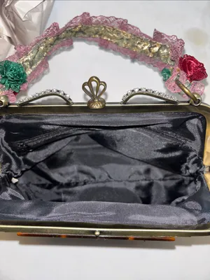Vintage Victorian Style Floral Tapestry Purse Metal Clasp Frame Muxed Textures thumbnail 12