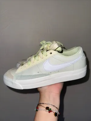 Nike Blazer Low Platform SE Move to Zero Sneakers Women’s 6 thumbnail 2