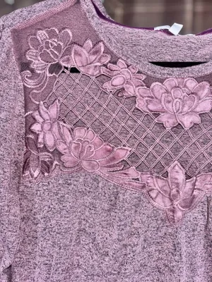 Maurice’s Women’s XL Mauve Purple Long Sleeve Top w/Floral Lace Yoke Coquette thumbnail 6