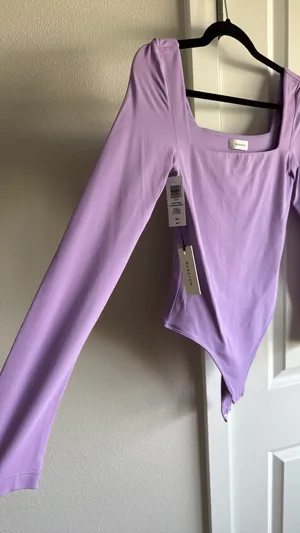 Contour Aritzia Bodysuit Long Sleeve Square Neck thumbnail 3