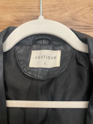 Vestique Leather Jacket thumbnail 3