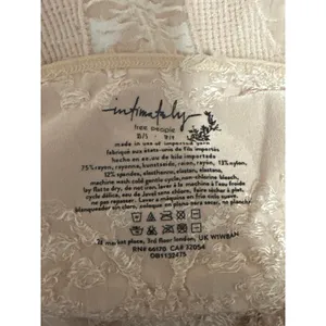 Free People Intimately Mercury Cream Beige Seamless Floral Cami Tank Top XS/S thumbnail 4