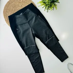 Old Navy Black Pull On Stretch Athletic Fit Leggings Size‎ Small thumbnail 1